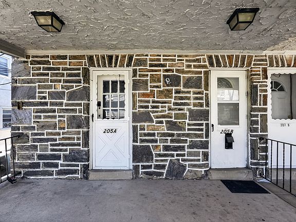 2nd image of 205 Berbro Ave #1