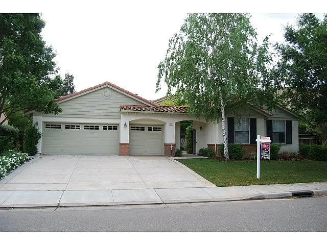 1516 Morning Star Dr photo 1