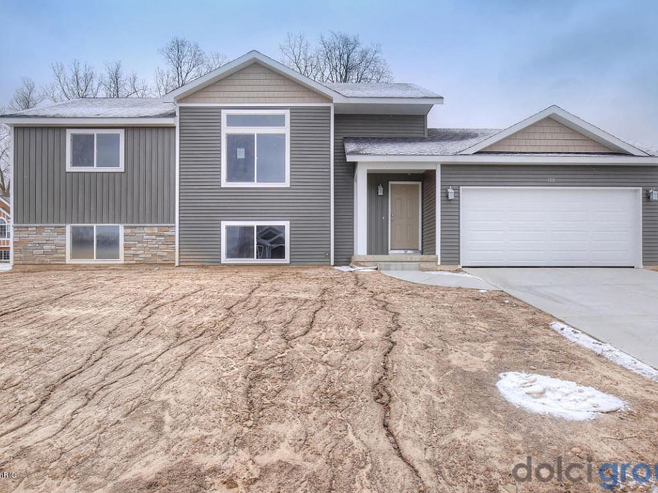 1st image of 100 Monticello Dr NW