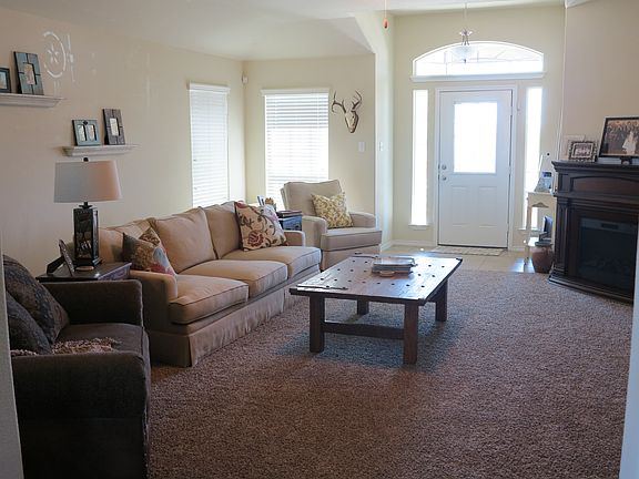 4th image of 9202 Cricket Dr