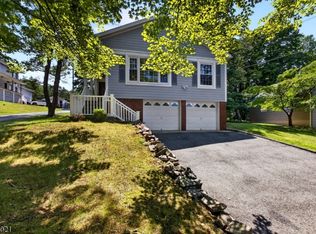 144 Gould Ave, North Caldwell, NJ 07006