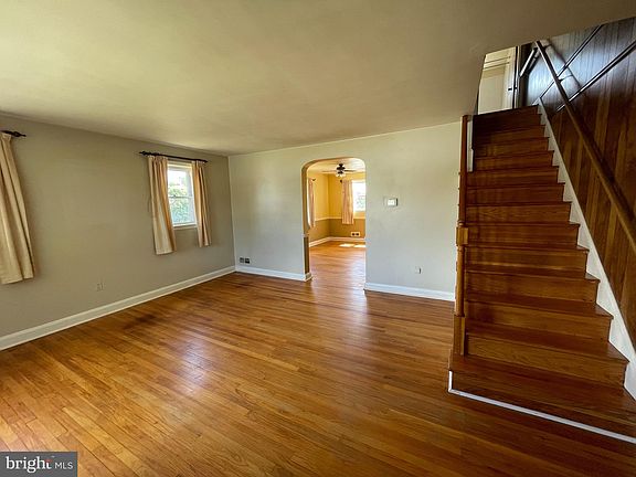 5th image of 4901 Wilkens Ave