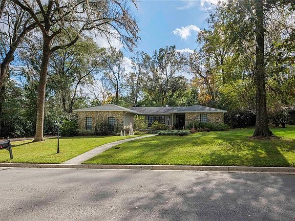 3rd image of 9305 NW 13th Pl