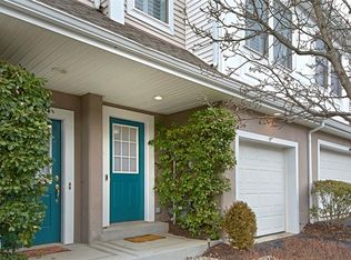 88 Hillcrest Ln, Peekskill, NY 10566