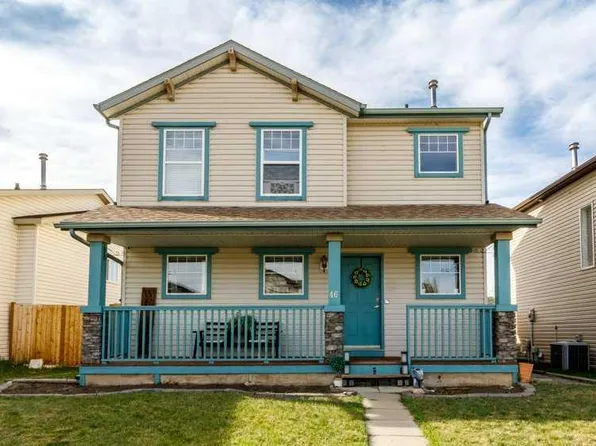 46 SE James St, Red Deer, AB T4P 3W4