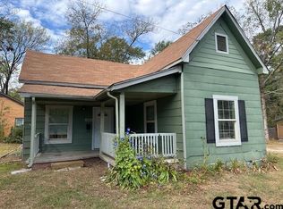 1001 N Newsom St, Mineola, TX 75773