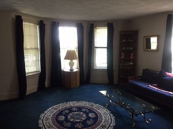 5th image of 124 Holworthy St #1