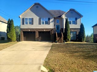 250 Dust Ridge Rd, Moody, AL 35004