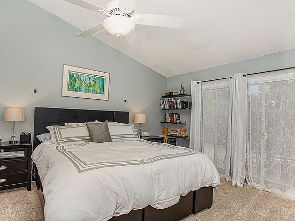 3rd image of 3605 Egret Dr