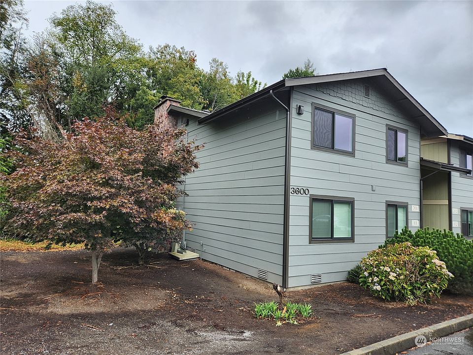 3600 Narrows View Lane NE UNIT 201, Bremerton, WA 98310 MLS 2163411