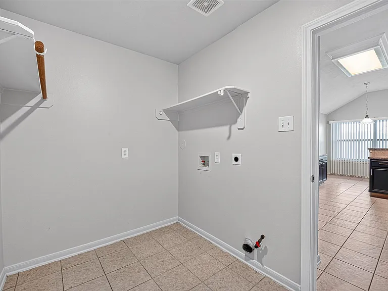 9241 Clearwood Landing Blvd — Photo 27