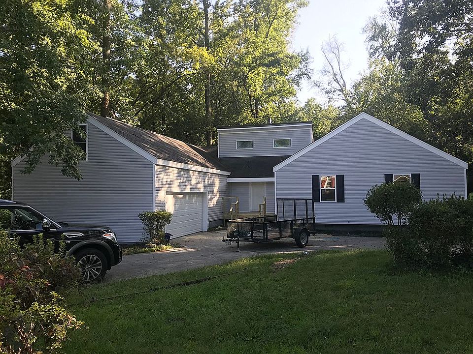 1st image of 3205 Ellsworth Dr