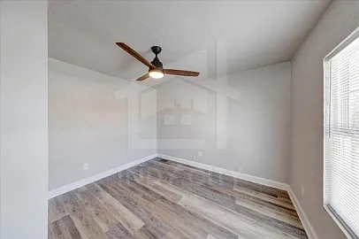 3639 N Emerson Ave — Photo 23