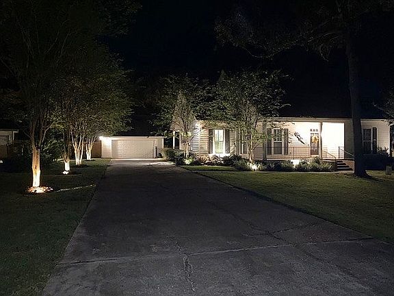 5th image of 530 Beau Chene Dr
