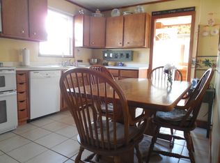 807 11th Ave S, Clinton, IA 52732