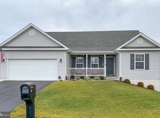 25 Wabash Rd, Inwood, WV 25428