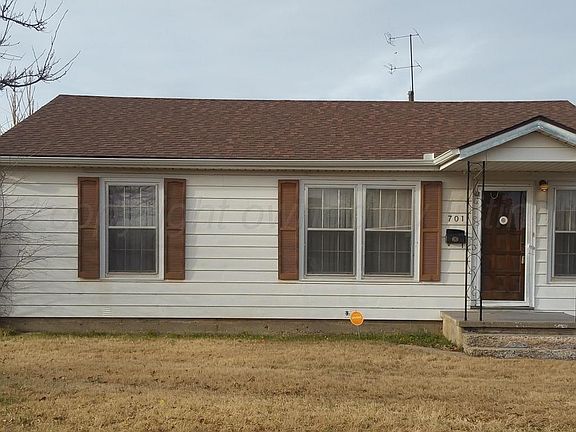 2nd image of 701 Magnolia St