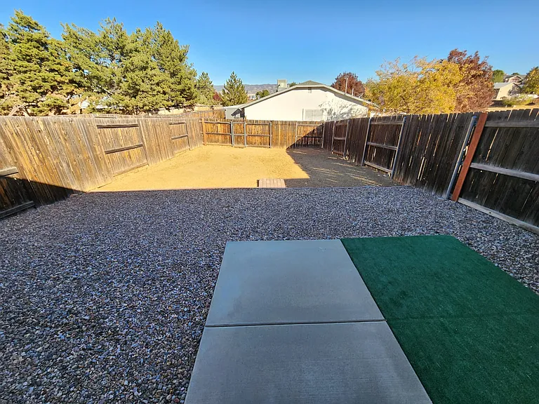 4581 McClintock Cir #B — Photo 23