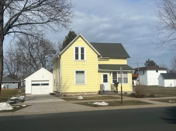 410 N 7th St, Lake City, MN 55041