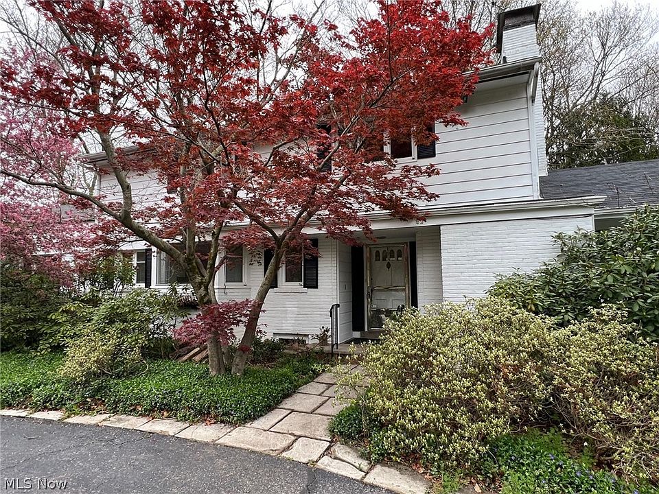 1st image of 80 Mill Hollow Dr