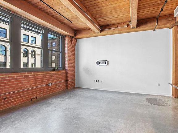 5th image of 712 Broadway Blvd #604