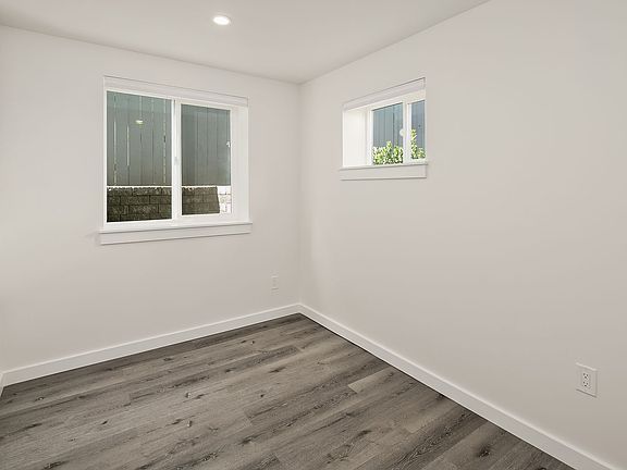 5th image of 6301 22nd Ave NW #B