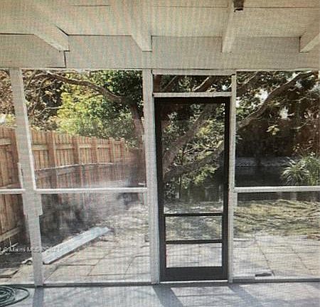 5th image of 345 Sunshine Dr