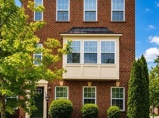 25707 Bishop Grove Ter, Aldie, VA 20105