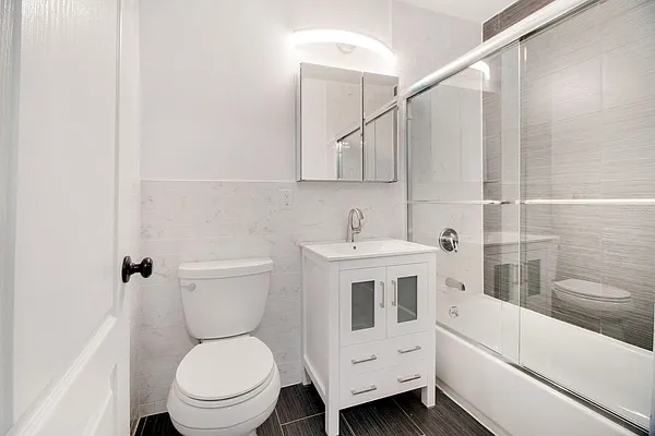 Rented by EXR | media 11