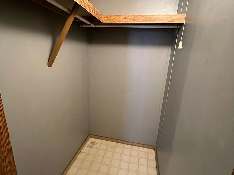103 Thompson Rd — Photo 19