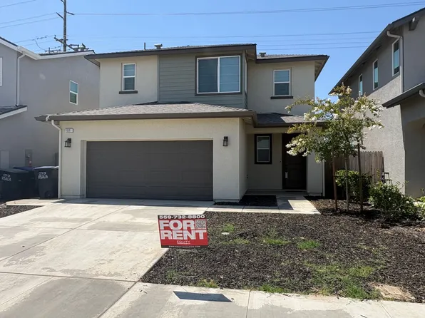 1011 W Payson Ave, Visalia, CA 93291