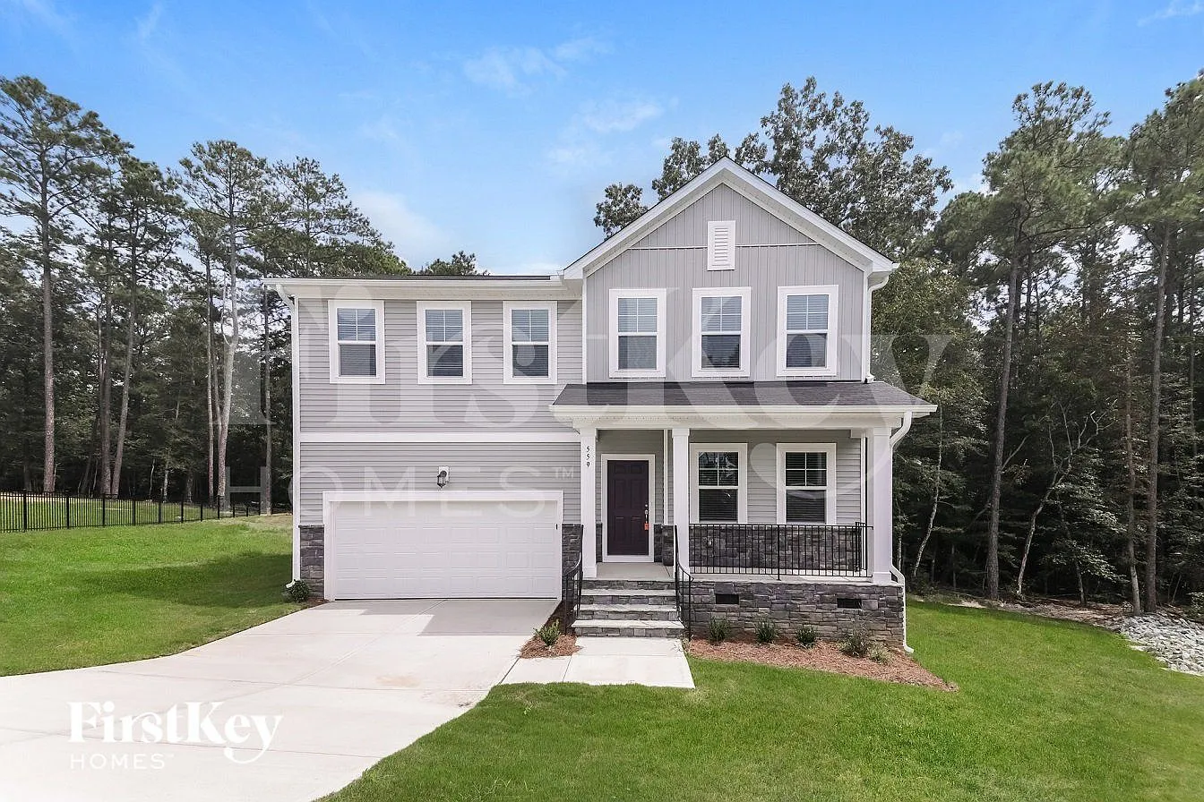 4 bed, 2.5 bath, 2180 sqft, $2,170 — Photo 1