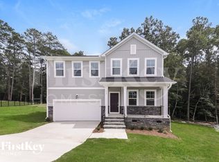 559 Barnes Landing Dr, Four Oaks, NC 27524