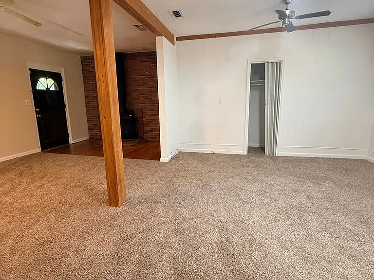 5725 E University Ave — Photo 6