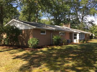 270 Meadowbrook Rd, Hermitage, PA 16148