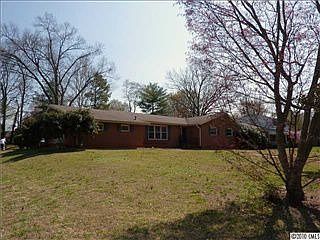 1st image of 602 Rosemary Ln