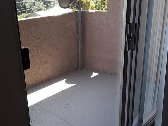 4th image of 333 W Halesworth St Unit 201
