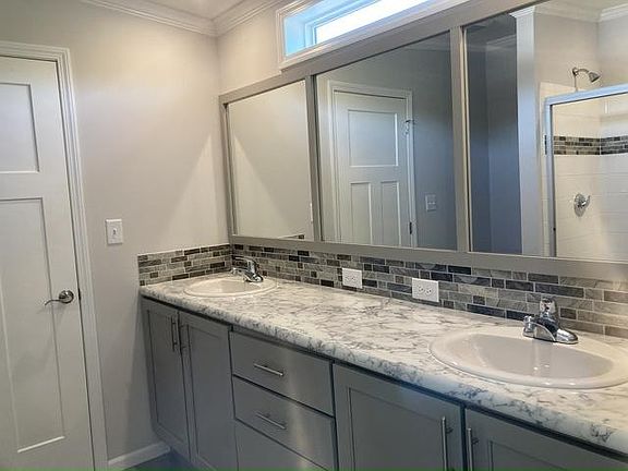 3rd image of 8775 20th St #Yi85e6