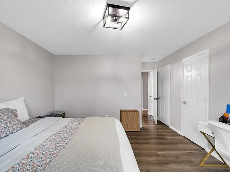 1601 Ogelthorpe Ave — Photo 11