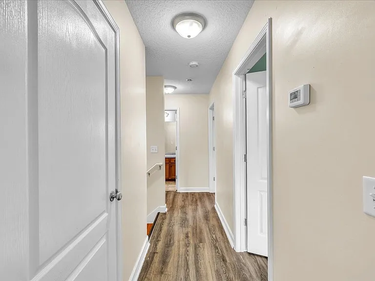 256 Savannah Ln — Photo 19