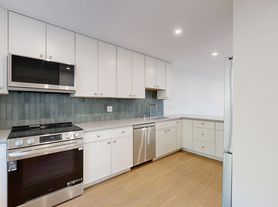 50 Corte Real, Greenbrae, CA