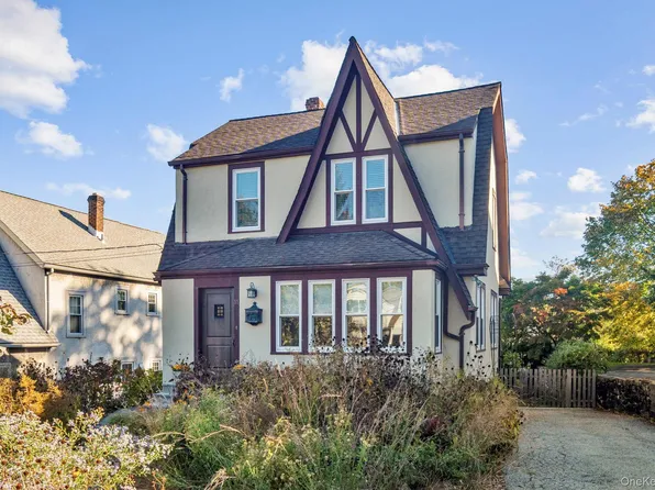 11 Sutton Place, Ossining, NY 10562