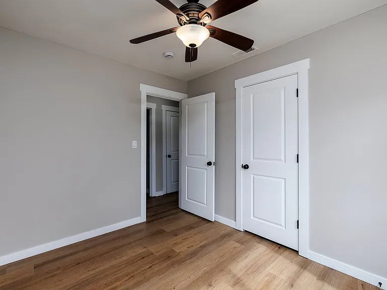 220 NW 137th Ave — Photo 22