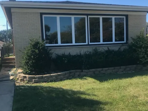 9800 S Manistee Ave, Chicago, IL 60617