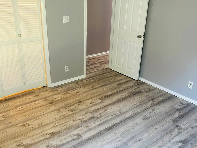 4 Summit St — Photo 12