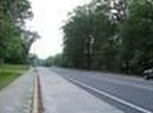 3445 Flat River Rd, Coventry, RI 02816