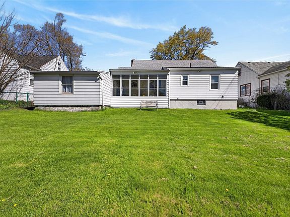 3rd image of 45 Longcroft Rd