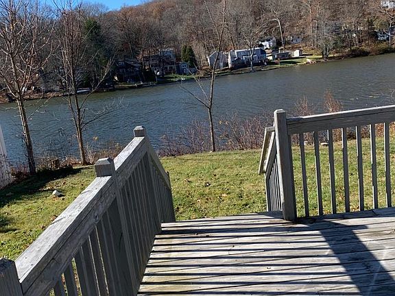 4. Deck over the Water Pic 4