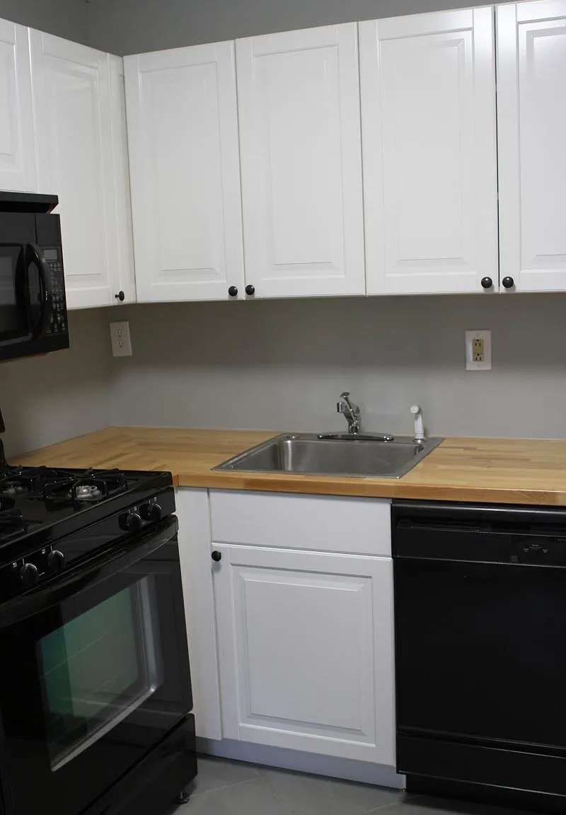 614 E Lake Avenue — Photo 4
