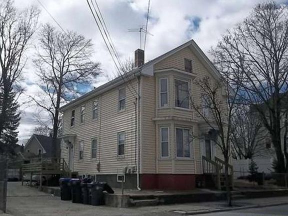 2nd image of 470 Hartford Ave